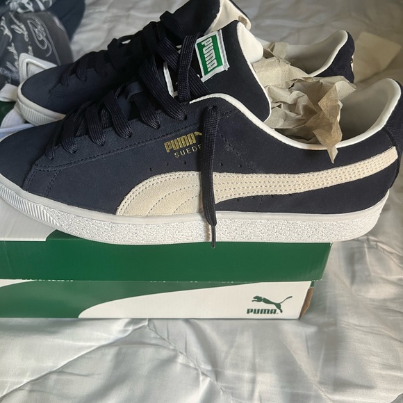 Pumas - Picture 5 of 6